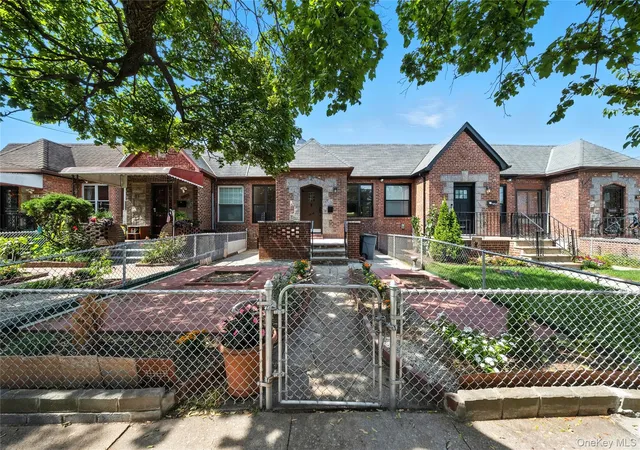Photo 2 of Single family home for sale at 5958 69th Place, New York, NY 11378 | MLS# 906463 | Listing updated on 2026-10-09