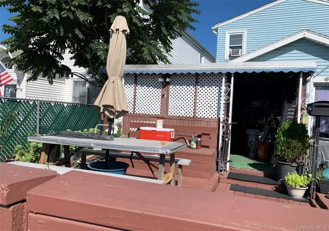 2nd image of 124 Edgewater Park, Bronx, NY 10465