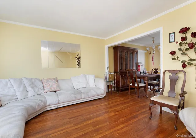 4th image of 472 Emerson St, Hempstead, NY 11553 | MLS# 906824