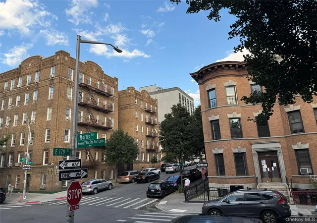 Photo 3 of Sale Pending at 1999 Morris Ave, Bronx, NY 10453 | MLS# 906828 | Listing updated on 2026-01-23