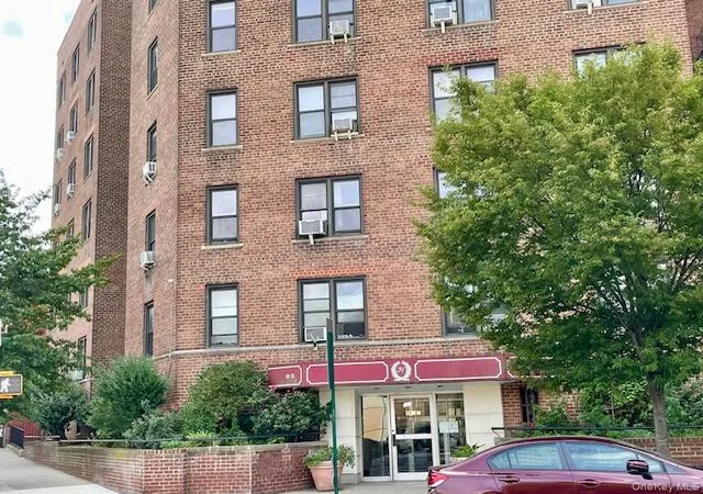 2nd image of 48 21 40 St #2C, Sunnyside, NY 11104 | MLS# 906829