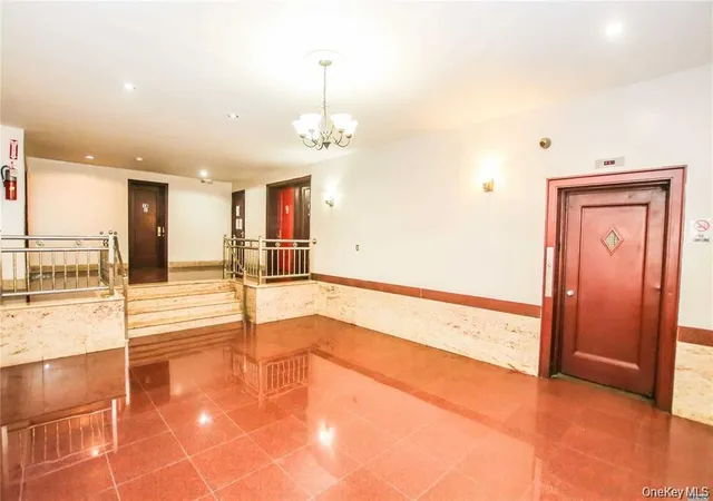 4th image of 4333 48Th St, New York, NY 11104