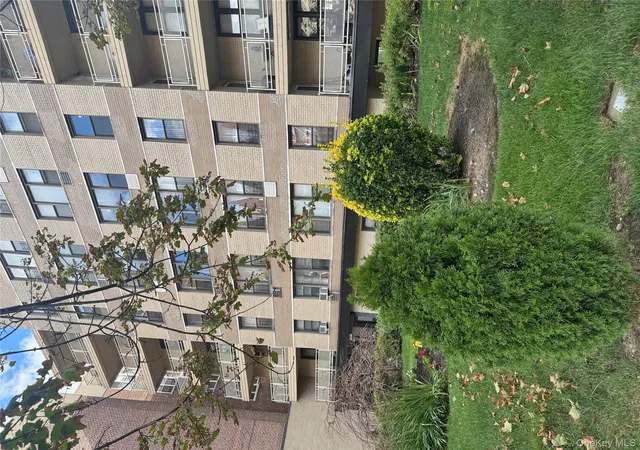 20th image of 65 50 Wetherole #1T. Second Floor, Rego Park, NY 11374 | MLS# 907092
