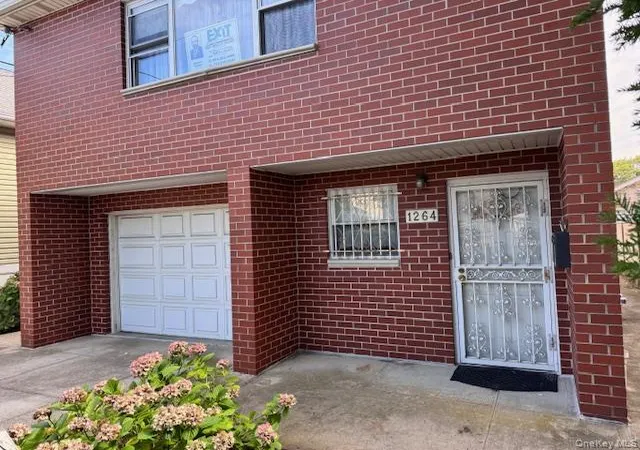 3rd image of 1264 Hobart Ave, Bronx, NY 10461 | MLS# 907941