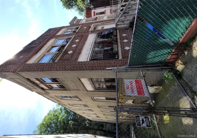 Photo 1 of Sale Pending at 1748 Eastburn Ave, Bronx, NY 10457 | MLS# 908059 | Listing updated on 2025-10-28