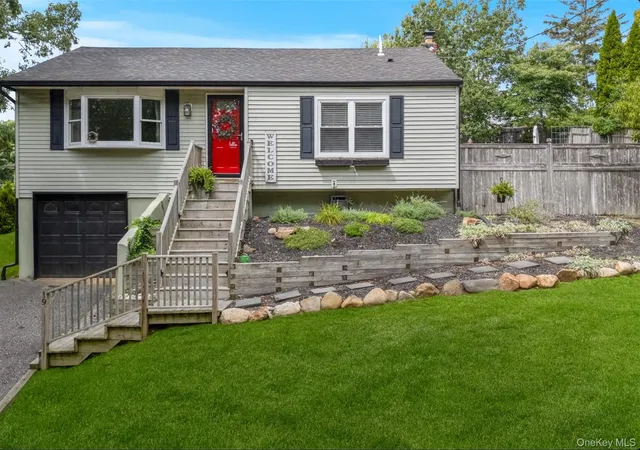 Single Family Residence at 19 Hawthorne Rd, Rocky Point, NY 11778 | MLS# 908478 | | Sold on 2025-12-02