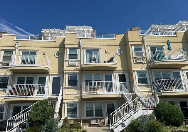 Photo 3 of Condo for sale at 10008 Shore Front Pkwy #20A, New York, NY 11694 | MLS# 909053 | Listing updated on 2026-08-20