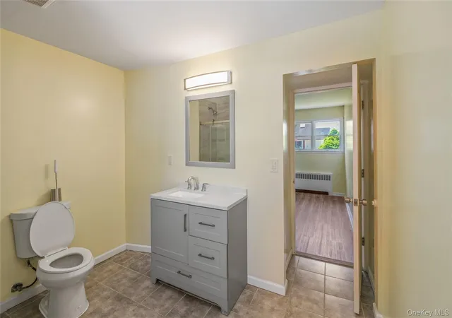 5th image of 412 37Th St #1 Family House, Lindenhurst, NY 11757 | MLS# 909203