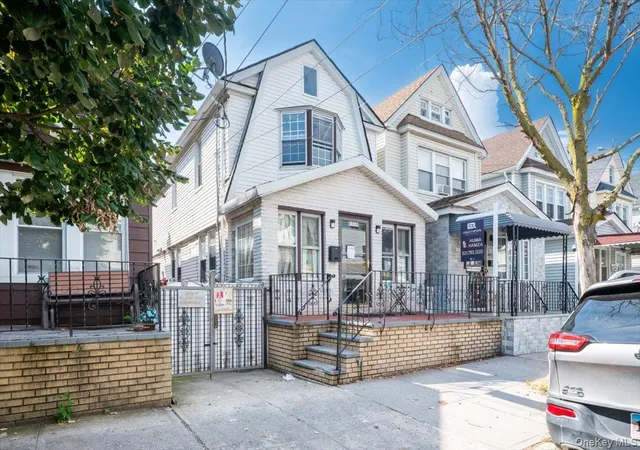 2nd image of 9568 115th St, South Richmond Hill, NY 11419 | MLS# 909212