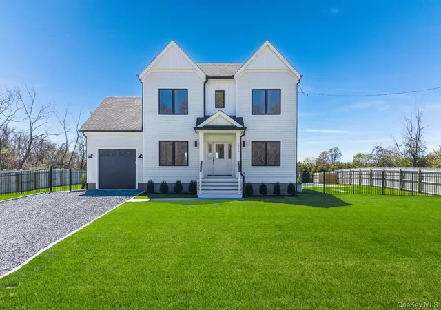 1st image of 1900 Gillette Dr, Southold, NY 11939 | MLS# 909423