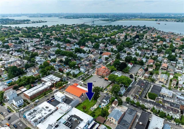 4th image of 150-12 12 Ave, New York, NY 10001 | MLS# 909472