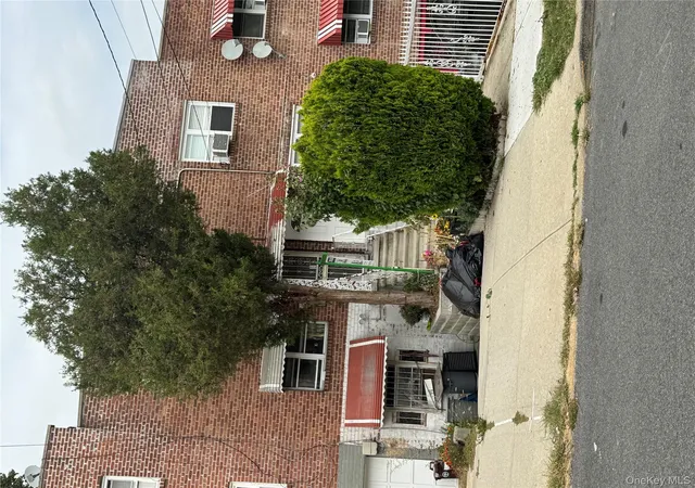 3rd image of 1017 E 229 Street, Bronx,, Bronx, NY 10466 | MLS# 909569