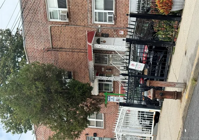 4th image of 1017 E 229 Street, Bronx,, Bronx, NY 10466 | MLS# 909569