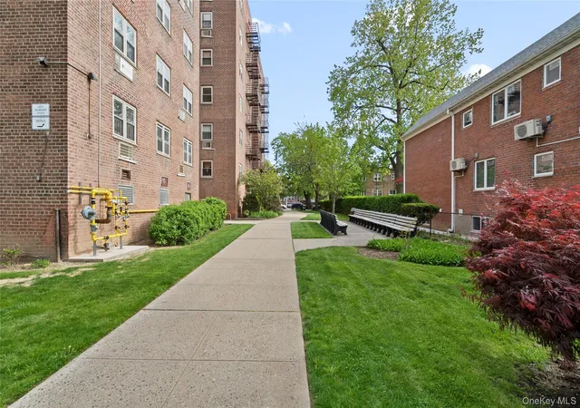 5th image of 144-55 Melbourne Ave, New York, NY 11367