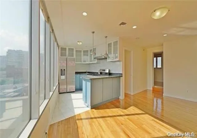 1st image of 132-03 Sanford Ave #8M, Flushing, NY 11355 | MLS# 909799