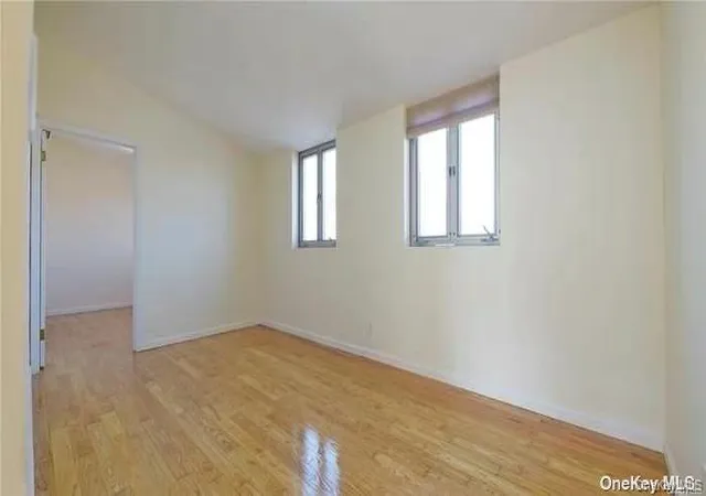 4th image of 132-03 Sanford Ave #8M, Flushing, NY 11355 | MLS# 909799