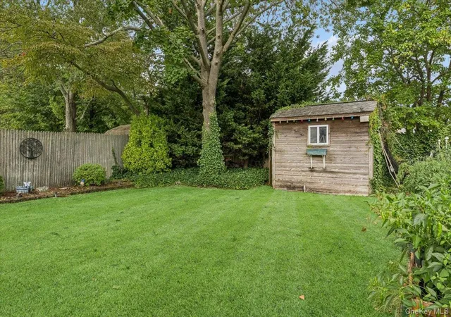 5th image of 27 Mell Dr, North Babylon, NY 11703 | MLS# 909876