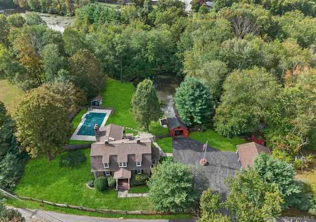 Photo 1 of Single family home for sale at 91 Eagle Valley Rd, Sloatsburg, NY 10974 | MLS# 910305 | Listing updated on 2026-10-04