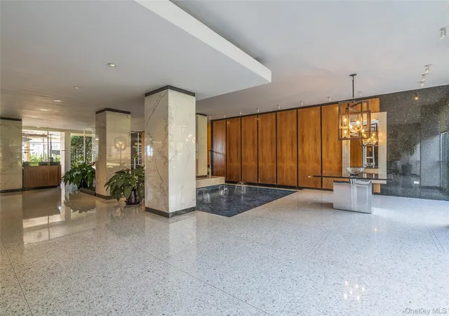3rd image of 166-25 Powells Cove Blvd #3G, Whitestone, NY 11357 | MLS# 910827