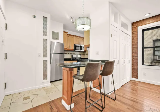 1st image of 21 28 35th #2A, Astoria, NY 11105 | MLS# 910994