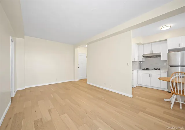 3rd image of 99-52 66Th Rd #11A, Rego Park, NY 11374 | MLS# 911025