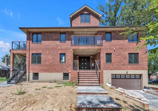 Photo 1 of Sale Pending at 16515 Cross Is Pkwy, Whitestone, NY 11357 | MLS# 911472 | Listing updated on 2026-06-09