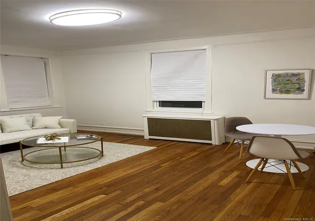 Photo 2 of Sale Pending at 4331 Murdock Ave, New York, NY 10466 | MLS# 912020 | Listing updated on 2026-08-05