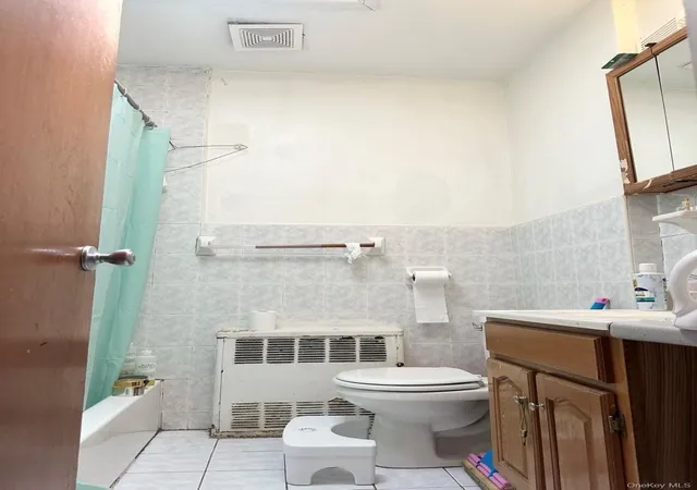 Homes for sale in New York, NY | 153-51 Horace Harding Expy, New York, NY 11367 | MLS# 912750