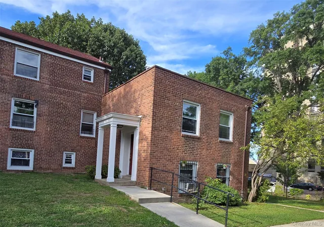 2nd image of Parkway Village, Jamaica, NY 11435