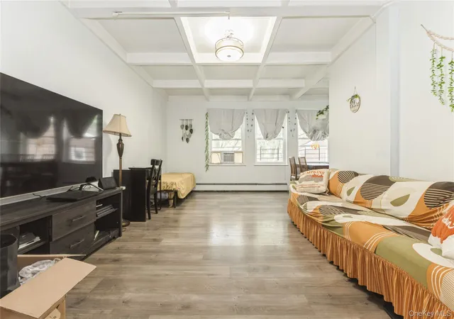 5th image of Parkway Village, New York, NY 11435