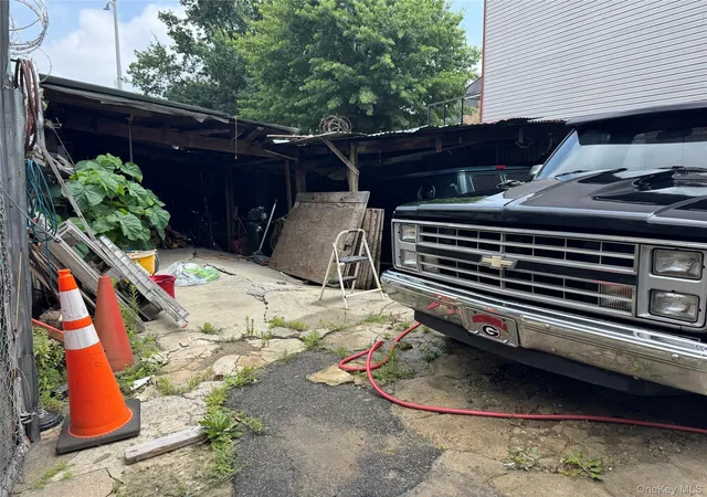 Photo 3 of Land for sale at 510 Evergreen Ave, New York, NY 11221 | MLS# 913058 | Listing updated on 2026-06-11