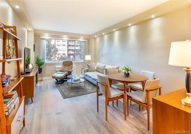 House for sale at 2621 Palisade Ave #2G, New York, NY 10463 | MLS# 913184 | Listing updated on 2026-09-30