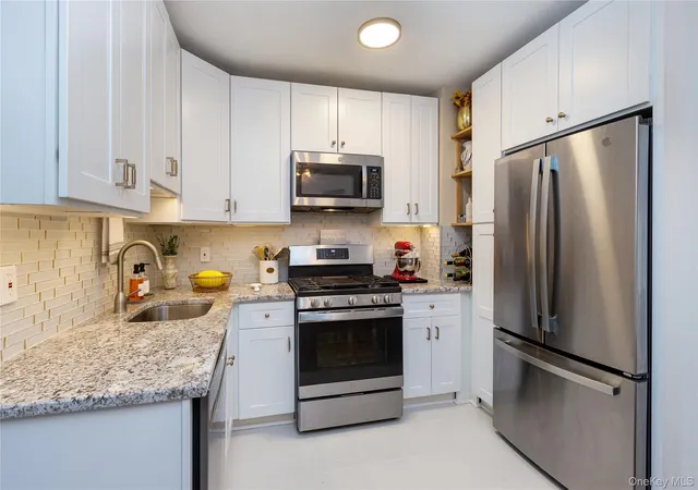 Photo 4 of House for sale at 2621 Palisade Ave #2G, New York, NY 10463 | MLS# 913184 | Listing updated on 2026-09-30