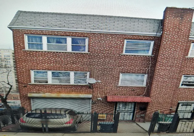 1st image of 1156 Metcalf Ave, Bronx, NY 10472 | MLS# 913867