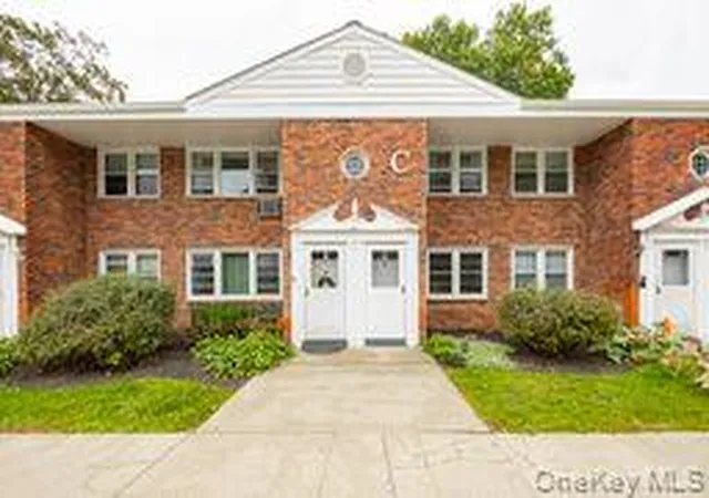 Condominium at 2710 South Rd #C8, Poughkeepsie, NY 12601 | MLS# 914130 | | Sold on 2026-02-09