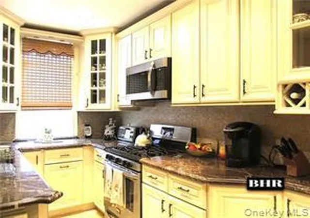 2nd image of 2034 Pearson St #72H, New York, NY 11234 | MLS# 914207