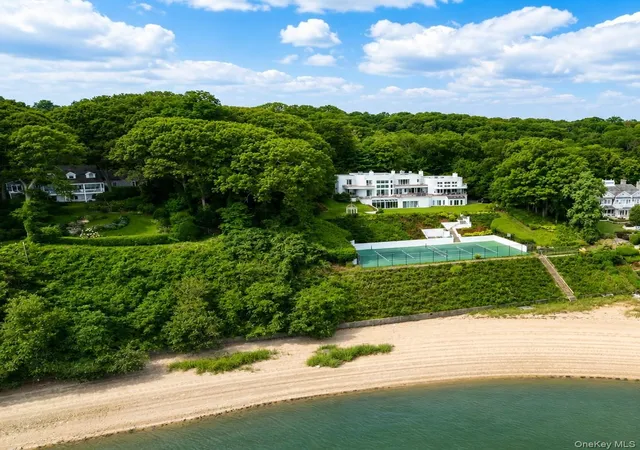 Photo 1 of Mansion for sale at 26 Tennis Ct Rd, Oyster Bay, NY 11771 | MLS# 914210 | Listing updated on 2026-07-15