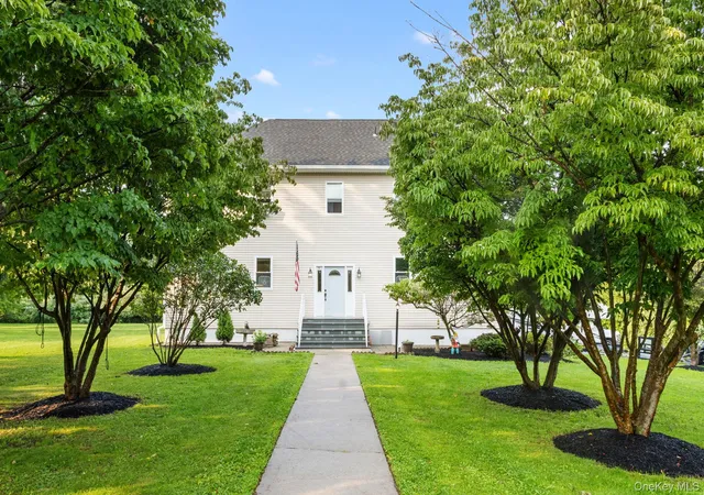 Photo 2 of Single family home for sale at 75 Sunset Dr, Patterson, NY 12563 | MLS# 914364 | Listing updated on 2026-08-30