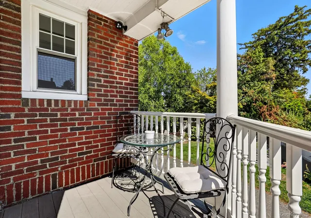Photo 43 of Sale Pending at 126 N Broadway, White Plains, NY 10603 | MLS# 914461 | Listing updated on 2025-11-26
