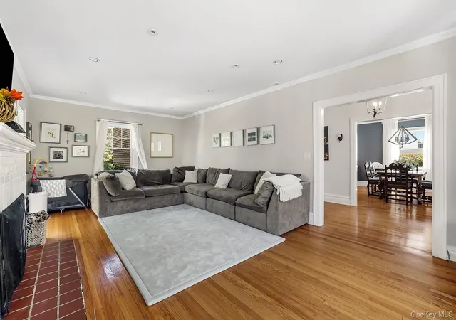 Photo 5 of Sale Pending at 126 N Broadway, White Plains, NY 10603 | MLS# 914461 | Listing updated on 2025-11-26