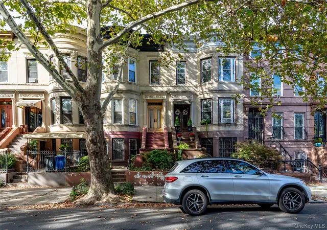 Multi family home for sale at 505 Macon St, Brooklyn, NY 11233 | MLS# 915646