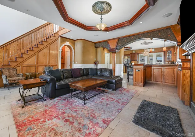 Photo 4 of Single family home for sale at 3664 Somerset Dr, Seaford, NY 11783 | MLS# 915662 | Listing updated on 2026-10-29