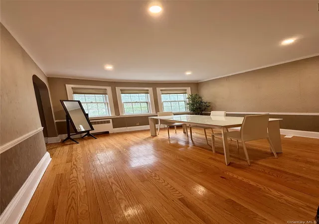 4th image of 139 New York Ave, Hempstead, NY 11520 | MLS# 915771