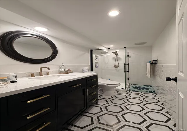 5th image of 139 New York Ave, Hempstead, NY 11520 | MLS# 915771