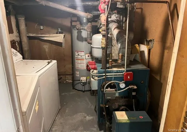 Photo 3 of Single family home for sale at 42-36 156 St, Flushing, NY 11355 | MLS# 915809 | Listing updated on 2026-06-24