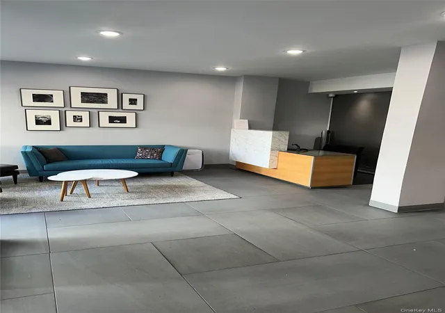 2nd image of 123 40 83rd Ave #2C, Kew Gardens, NY 11415 | MLS# 916269