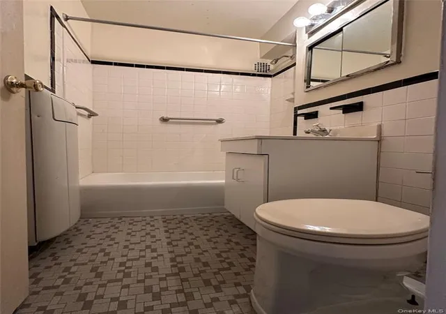 5th image of 123-40 83Rd Ave #2C, Kew Gardens, NY 11415 | MLS# 916269
