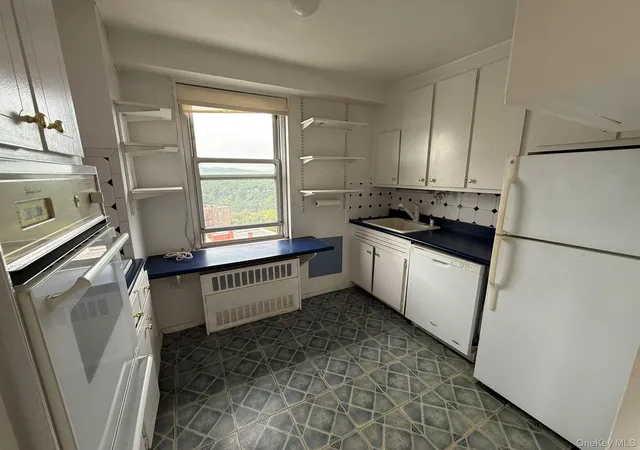 5th image of 555 Kappock St #11P, Bronx, NY 10463 | MLS# 916866