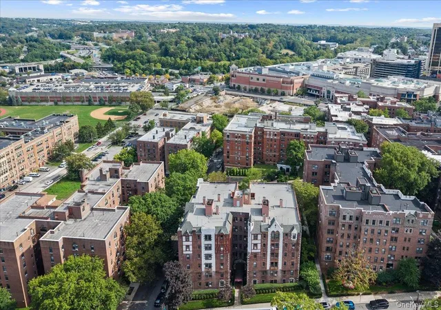 Photo 22 of Sale Pending at 312 Main St #3B, White Plains, NY 10601 | MLS# 916909 | Listing updated on 2025-12-22