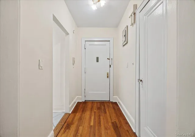 Listing Photo 4 - Condo for sale in building located at 312 Main St, White Plains, NY 10601 - Unit #3B